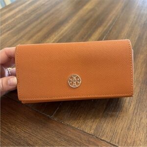 Tory Burch Leather Magnetic Flip Top Sunglasses Case ONLY